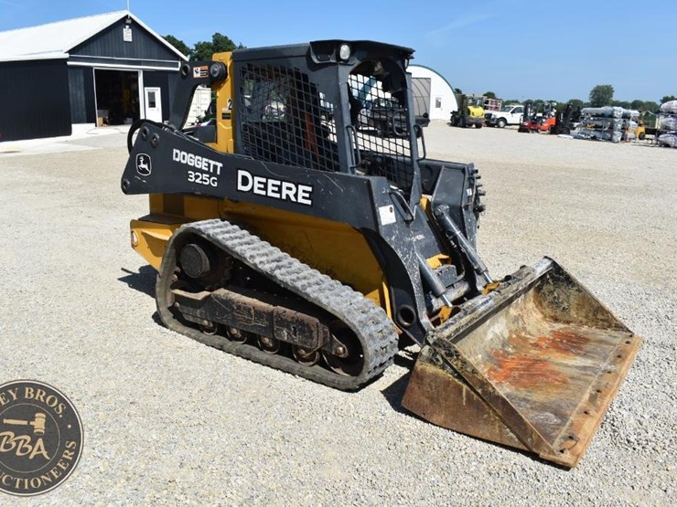 2019-deere-325g-image-26