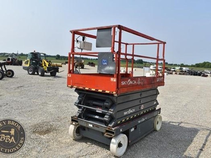 skyjack-sjiii4632-image-13