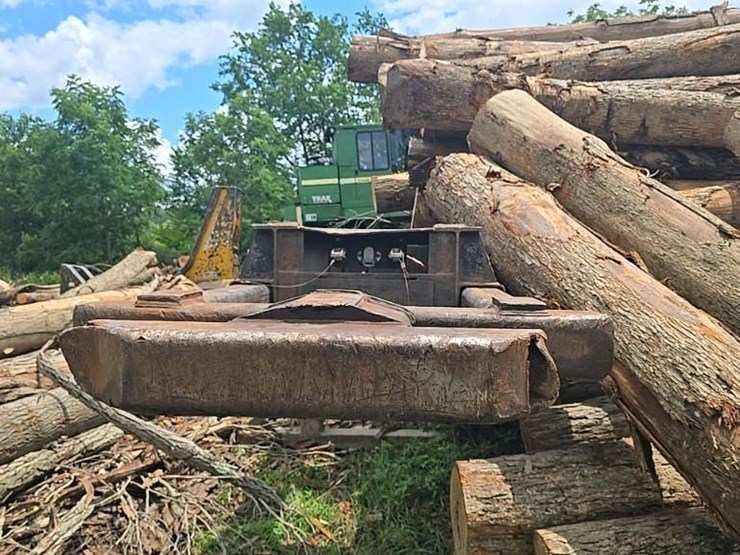 2014-deere-437d-image-68