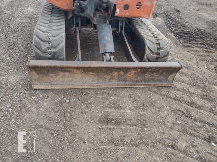 2021-hitachi-zx26u-5-image-19