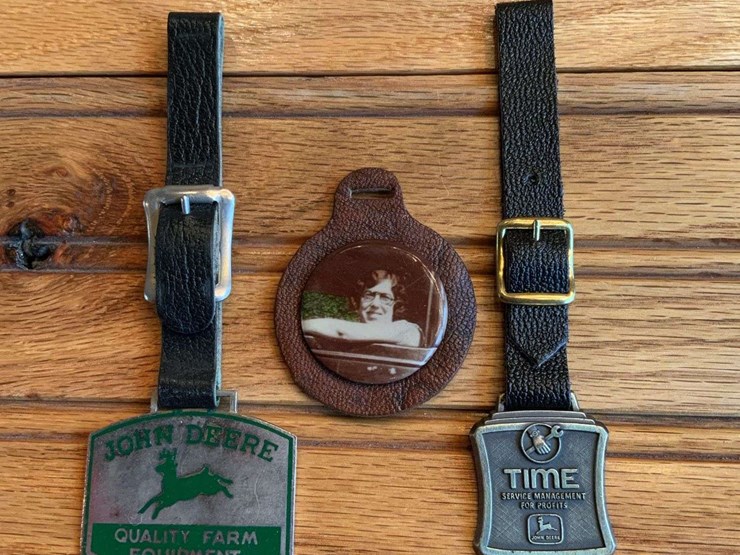 (3)-john-deere-watch-fobs-image-1