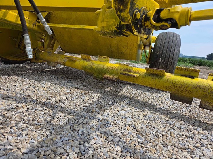 haybuster-rock-rake-image-27