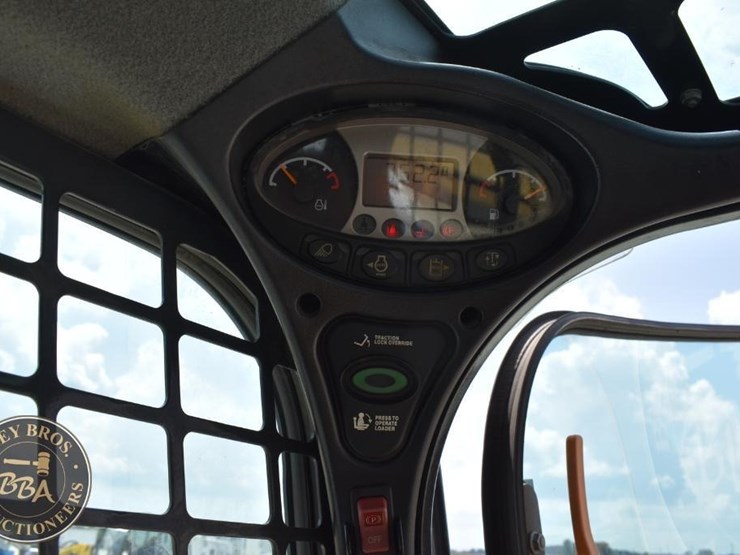 2018-bobcat-s570-image-44