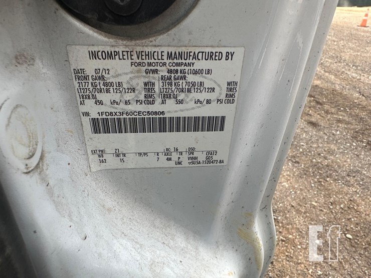 2012-ford-f350-image-14