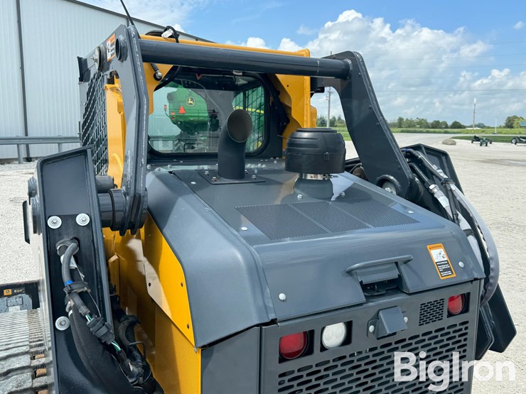 2023-deere-331g-image-14