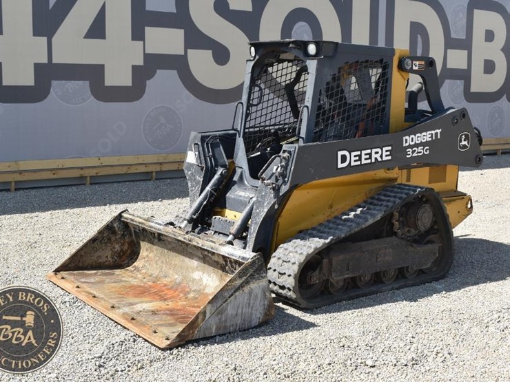 2019-deere-325g-image-4