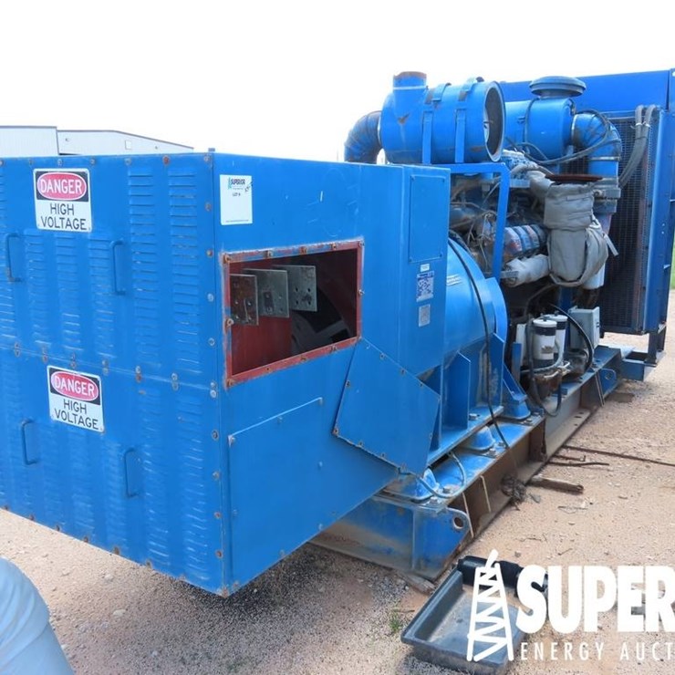 (R15-12) BAYLOR S4370UJ-597 1050KW AC Generator