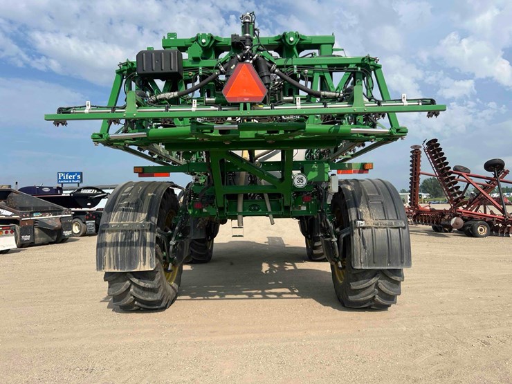 2018-john-deere-r4045-image-60