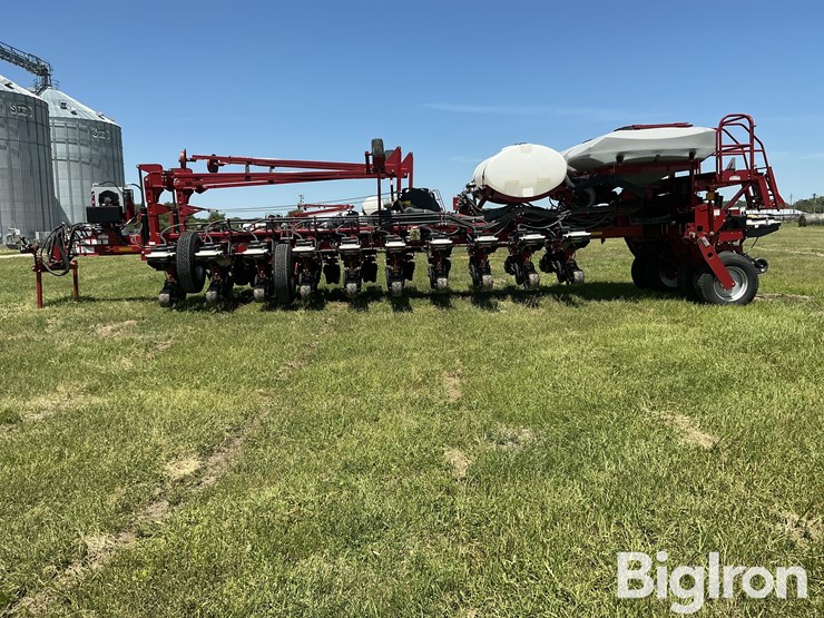 2013-case-ih-1250-image-8