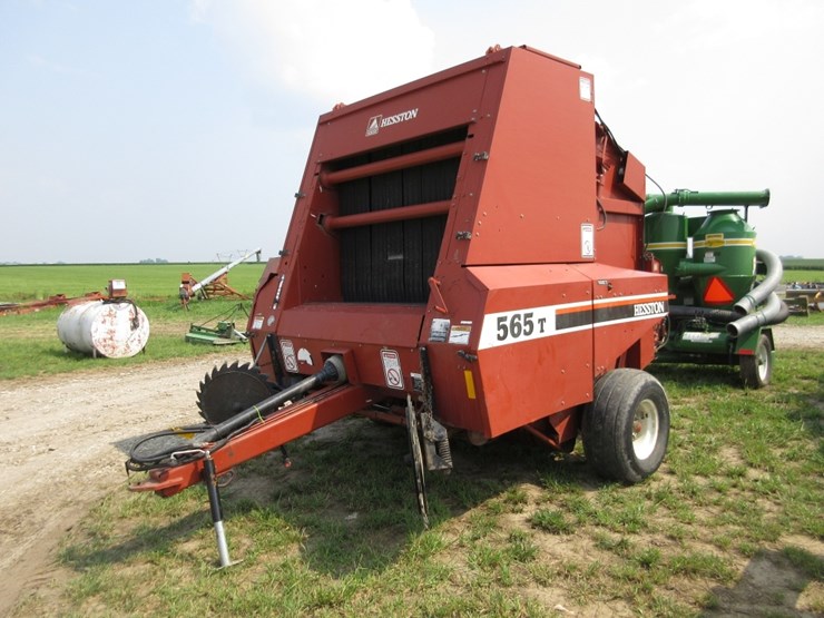 hesston-565t-image-1