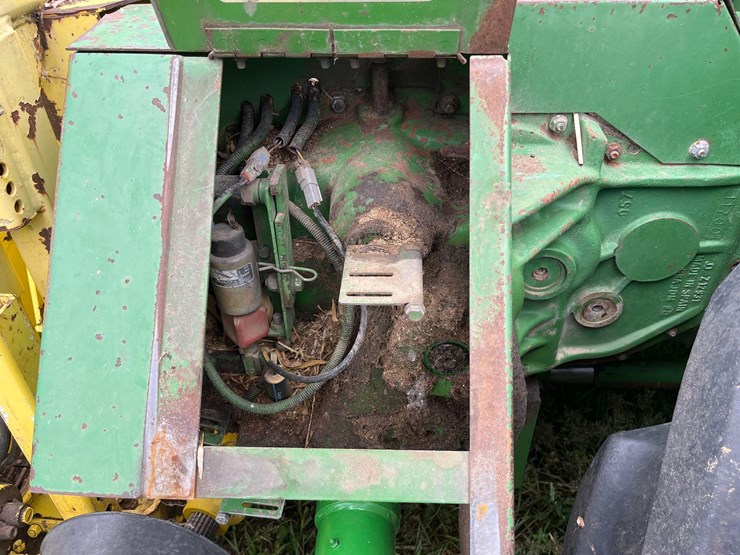 john-deere-6950-image-9