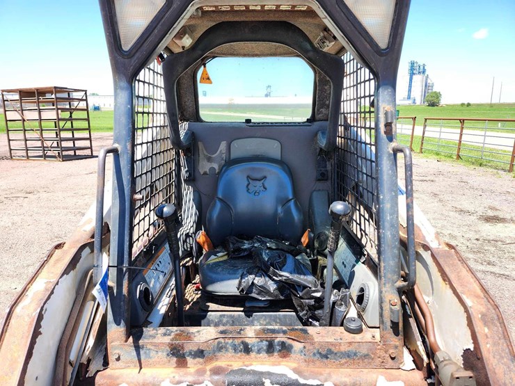 2005-bobcat-s185-skid-loader-image-9