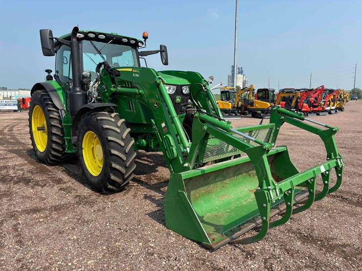 2021-john-deere-6155r-image-2