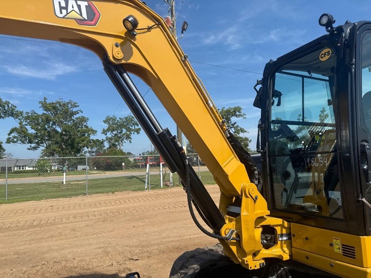 caterpillar-305cr-image-21