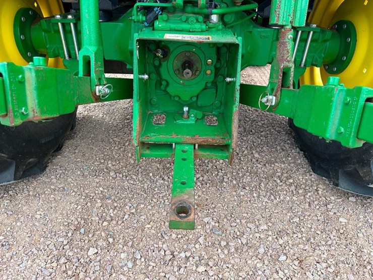 2020-john-deere-5075e-image-27