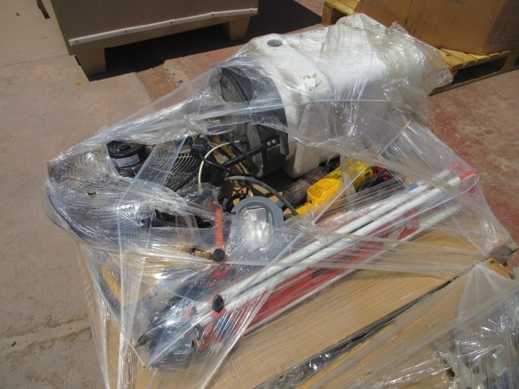 (3)-pallets-of-misc-items,-image-7