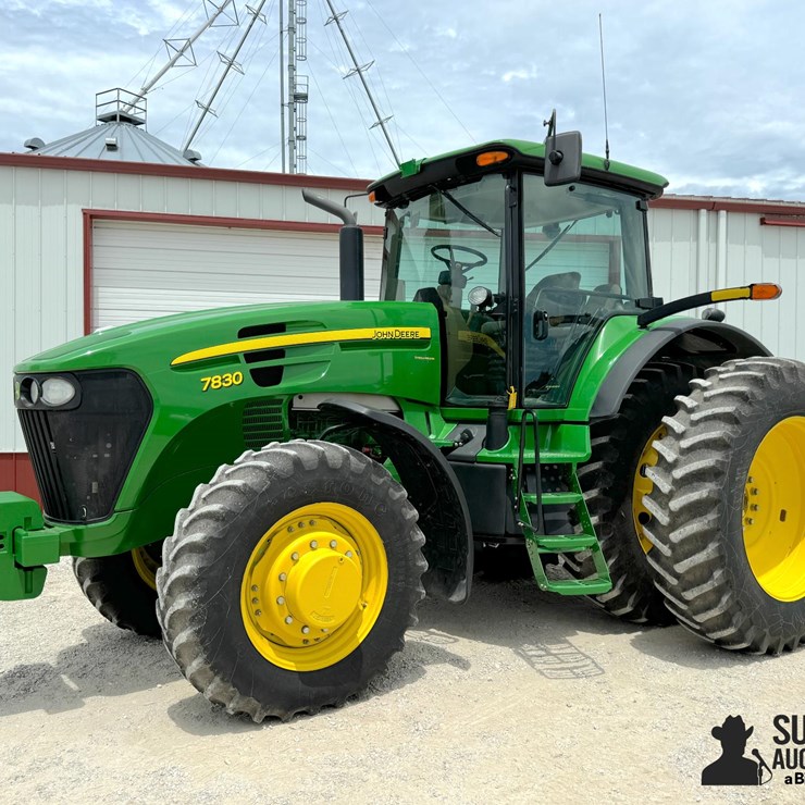 2011 JOHN DEERE 7830