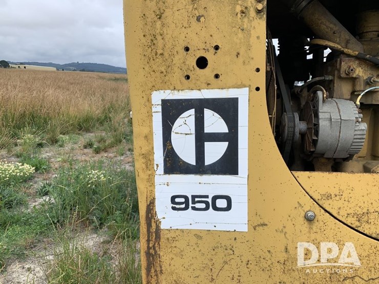 1966-caterpillar-950-image-9