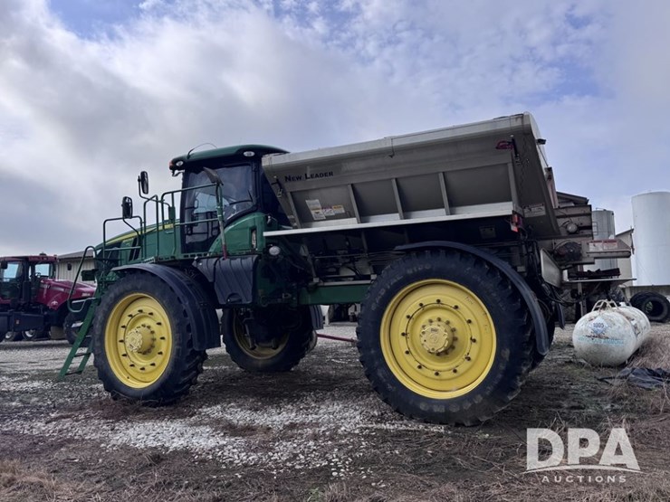 2017-john-deere-r4045-image-2