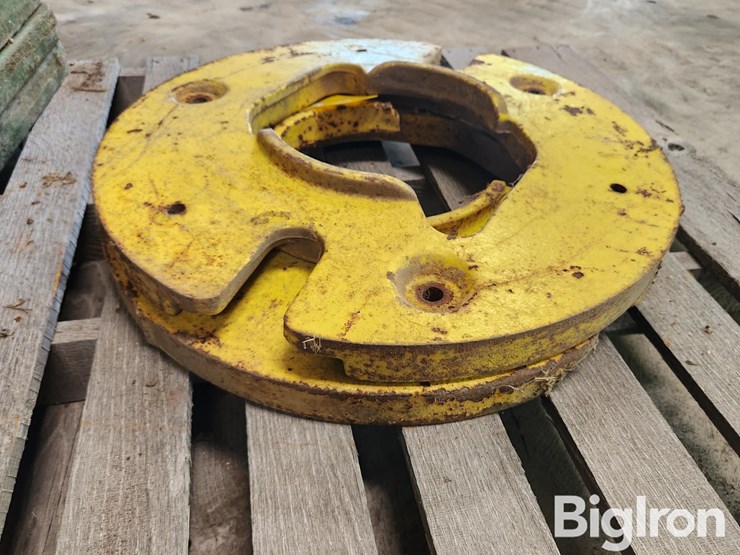 john-deere-100lb-wheel-weights-image-6