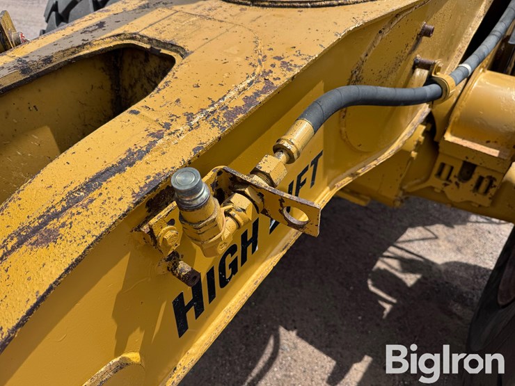 2003-caterpillar-924g-image-18