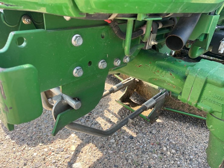 john-deere-3033r-image-39