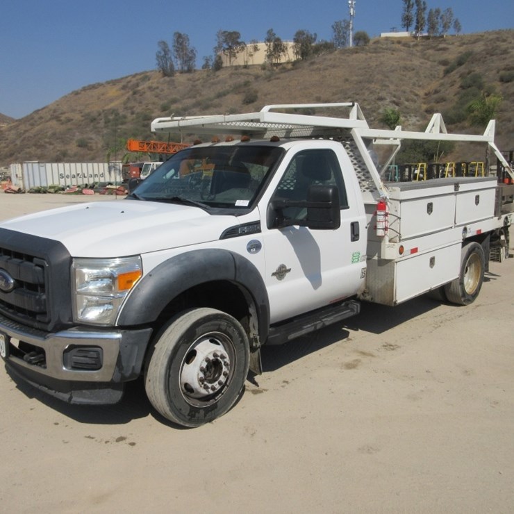 2015 FORD F550 XL SD