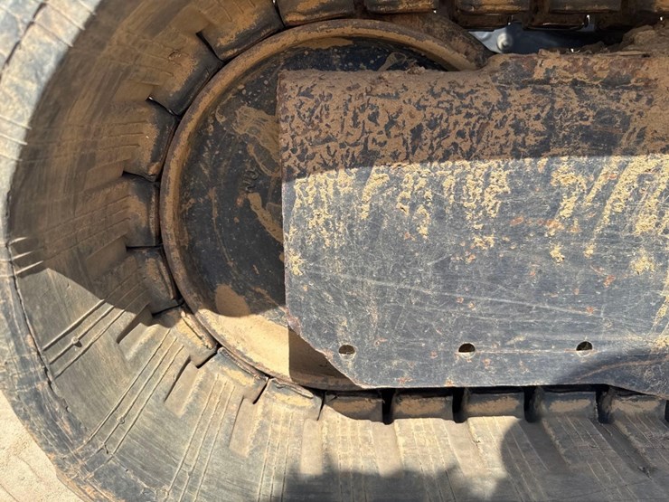 2015-caterpillar-305e2-cr-image-12
