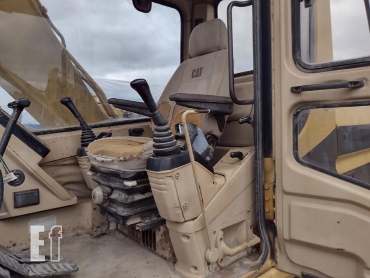 caterpillar-312-image-15