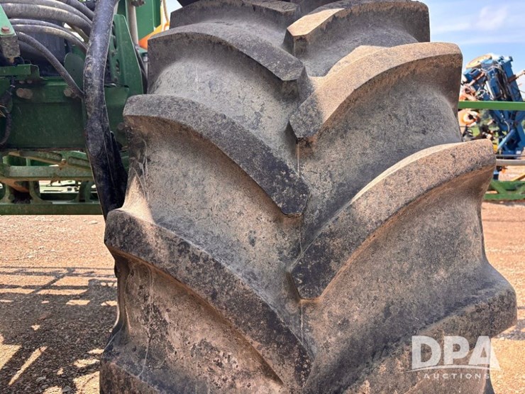2017-john-deere-r4045-image-61