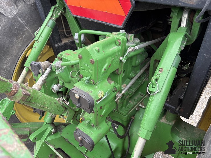 1992-john-deere-4960-image-10