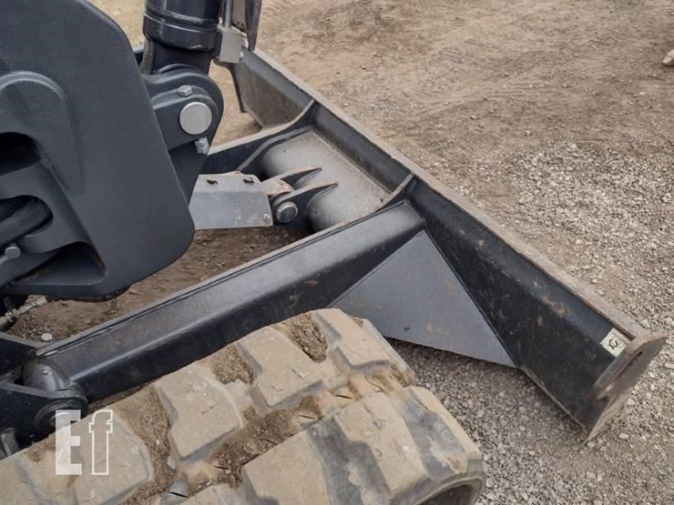 2022-bobcat-e88-image-23