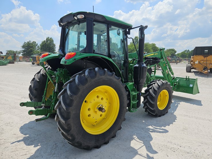 2022-john-deere-6140m-image-19