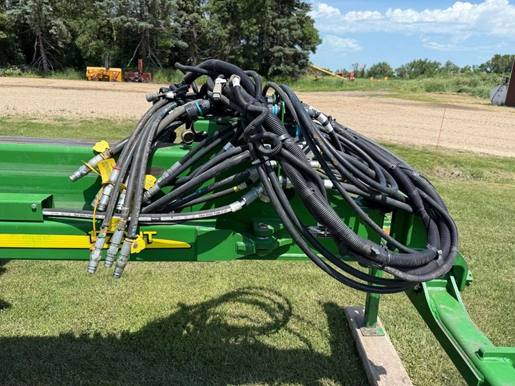 2014-john-deere-1770nt-image-58