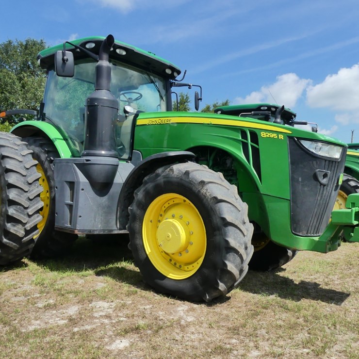 2015 JOHN DEERE 8295R