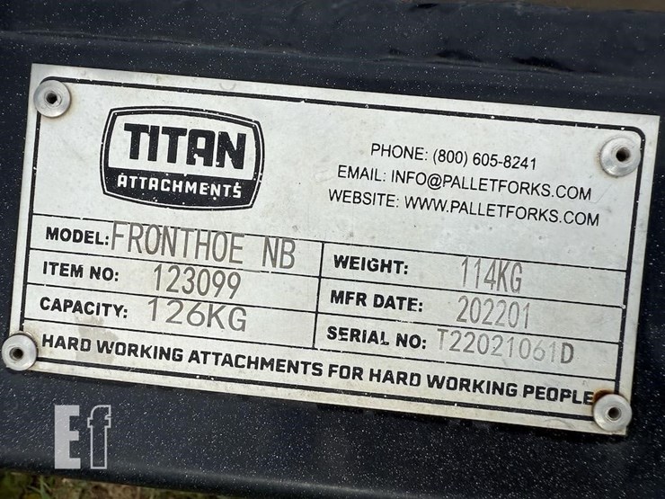 2022-titan-fronthoe-image-5