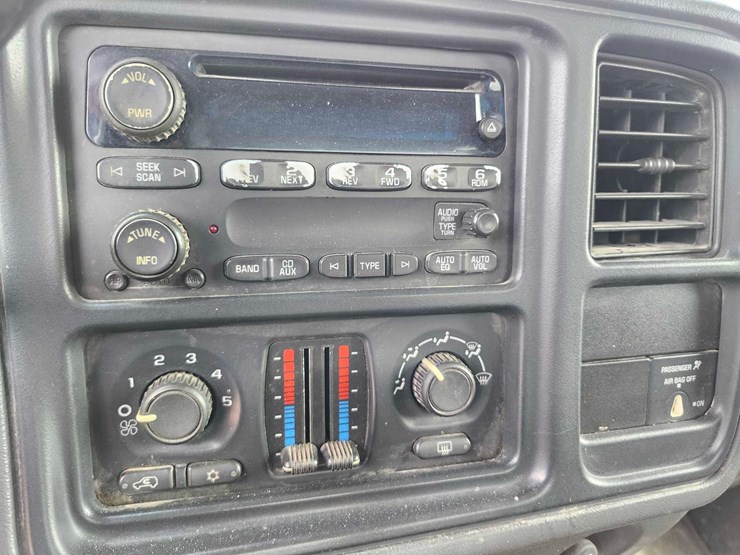 chevrolet-2500-image-14