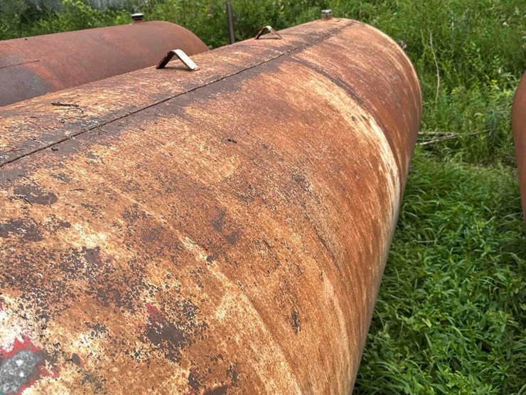 1000-gallon-fuel-barrel-image-10