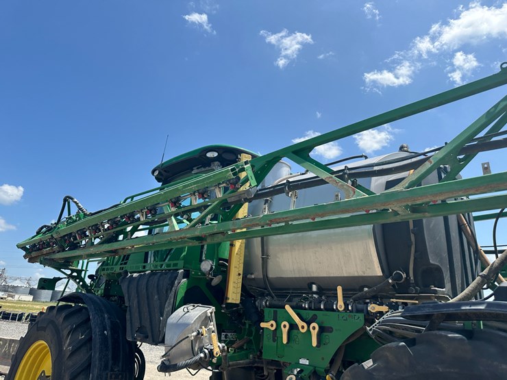 2018-john-deere-r4038-image-27