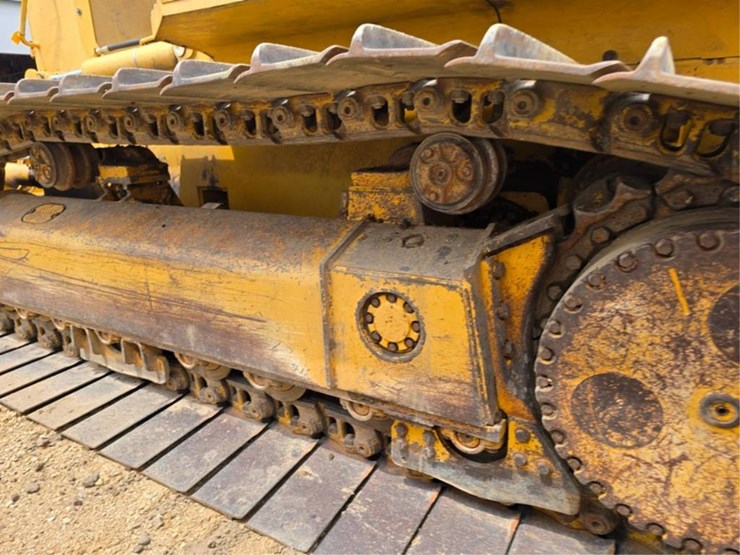 deere-750j-lgp-image-19