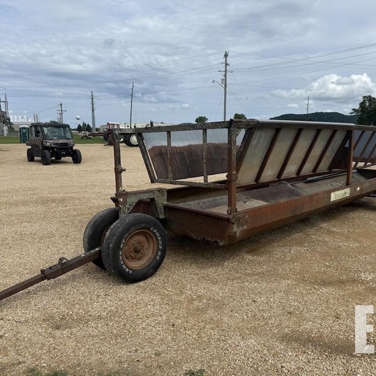 MEYER FEEDER WAGON 4714