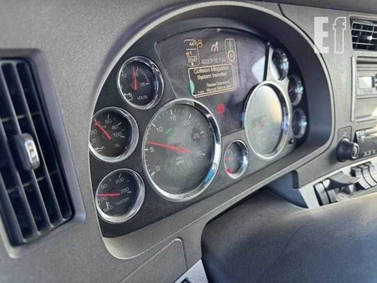 2018-kenworth-t680-image-12