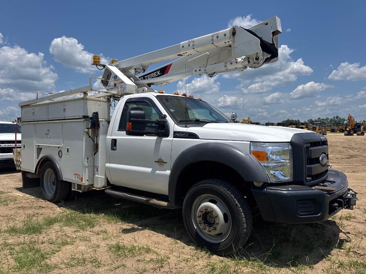 2013-ford-f550-image-4