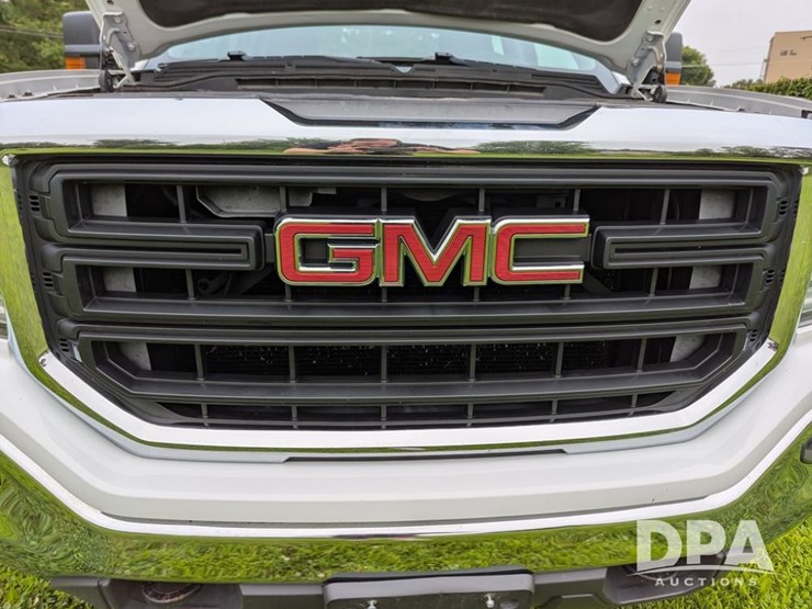 2016-gmc-sierra-pickup-(lt1366)-image-44