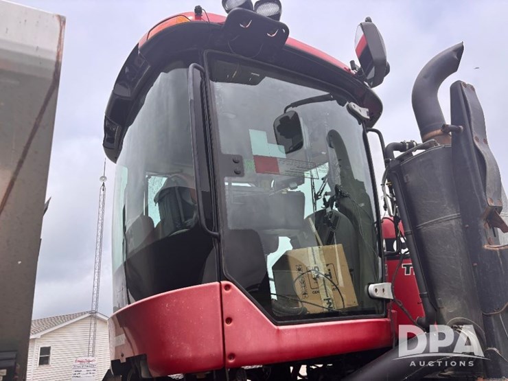 2015-case-ih-titan-3540-image-51