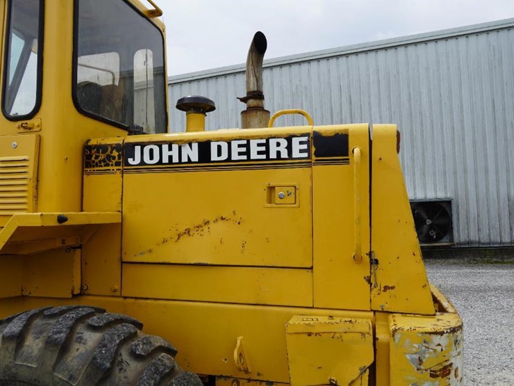 deere-444g-image-49