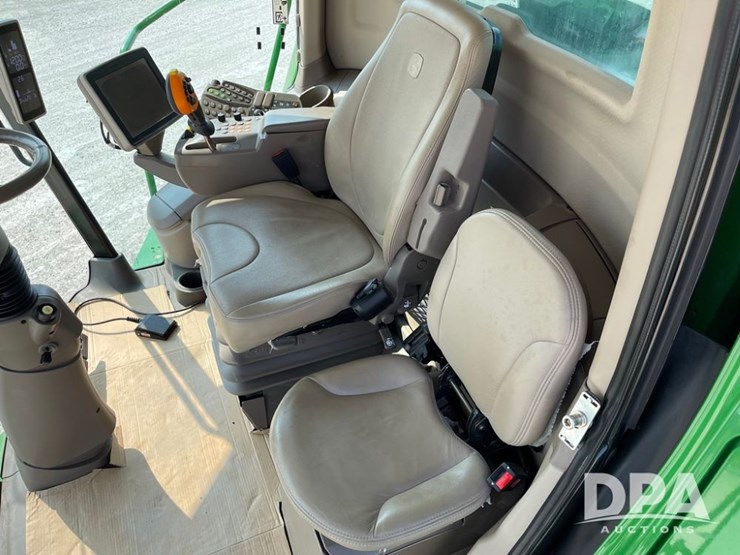 2016-john-deere-s690-image-127