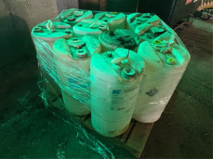 #2619-•-pallet-of-barrells-image-1