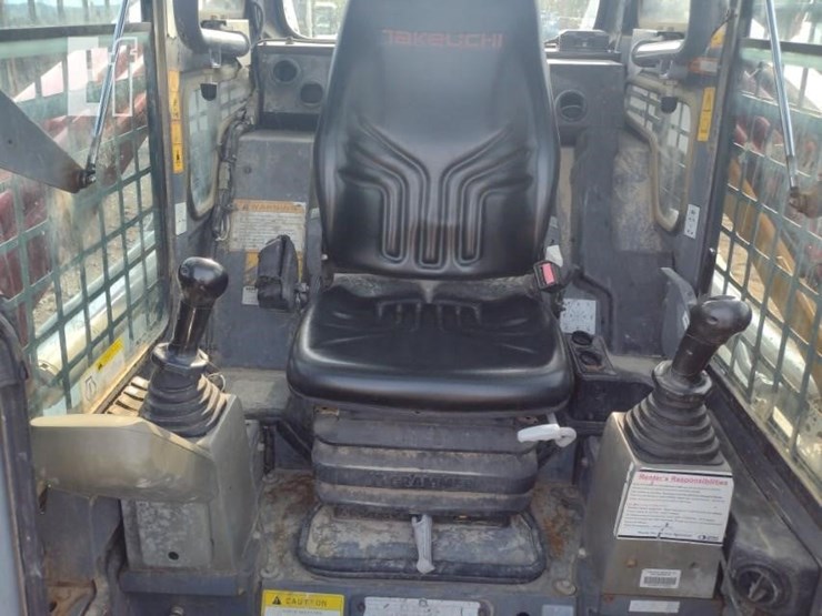 takeuchi-tl12-image-11