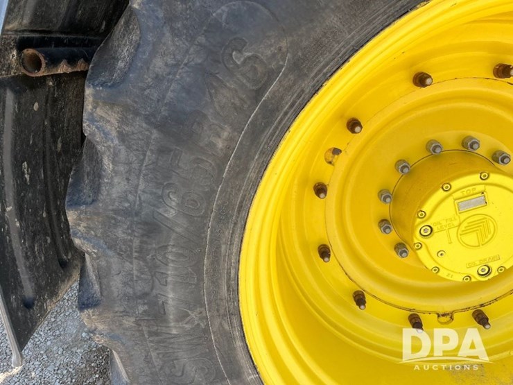 2020-john-deere-r4045-image-45
